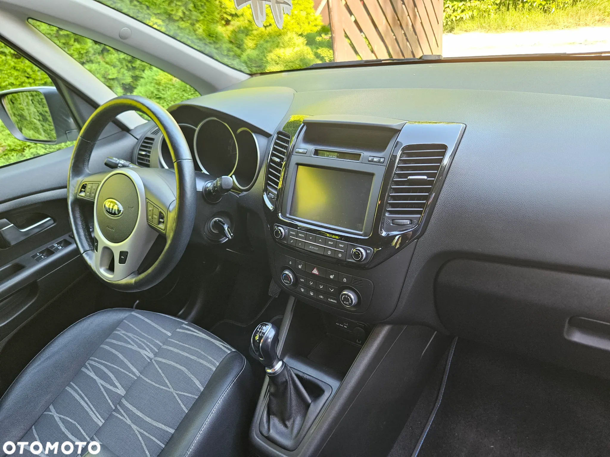 Kia Venga 1.6 Business Line - 14