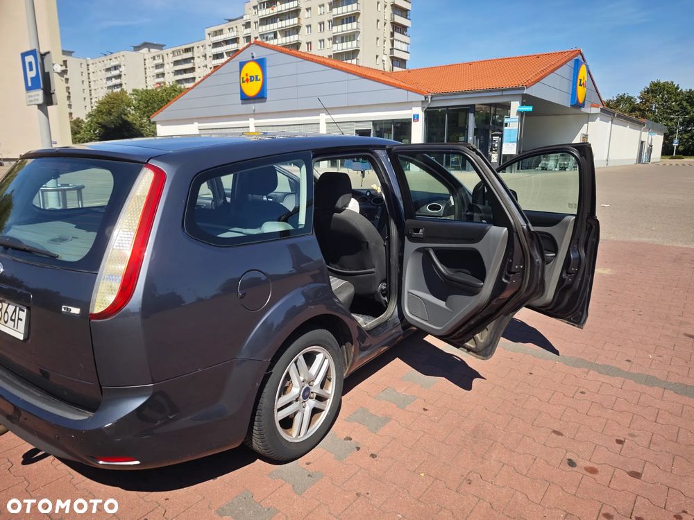 Ford Focus - 20