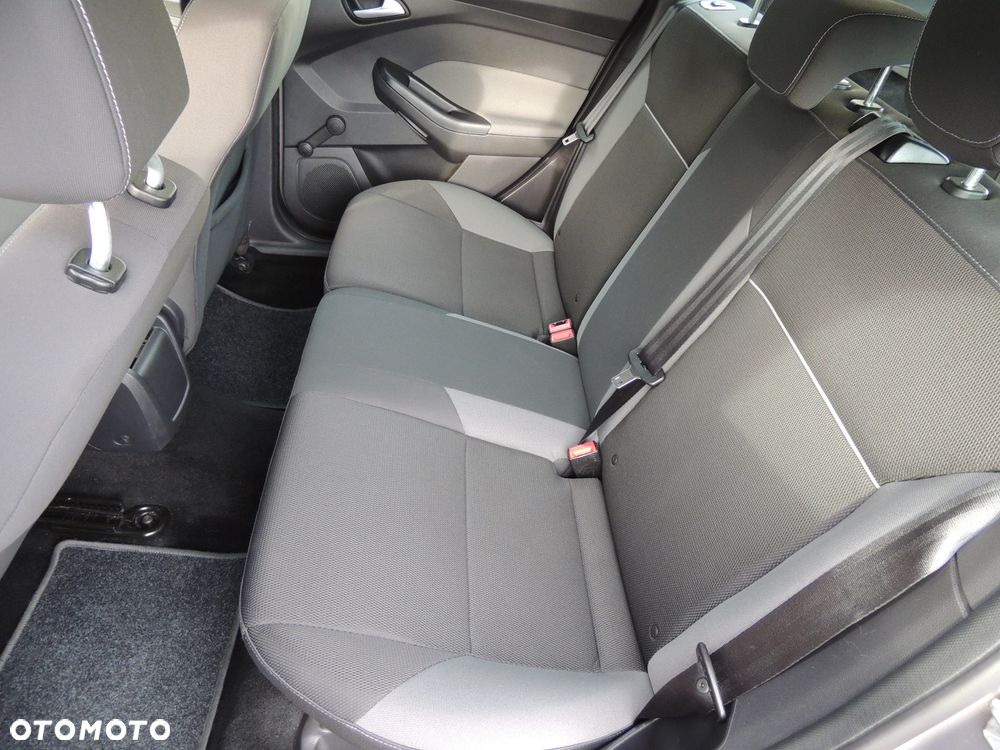 Ford Focus 1.0 EcoBoost Start-Stopp-System ST-LINE - 12