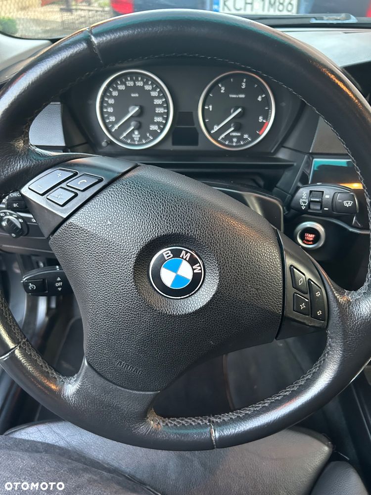 BMW Seria 5 - 16