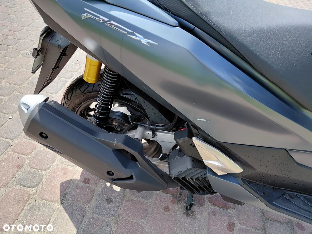 Honda PCX - 12