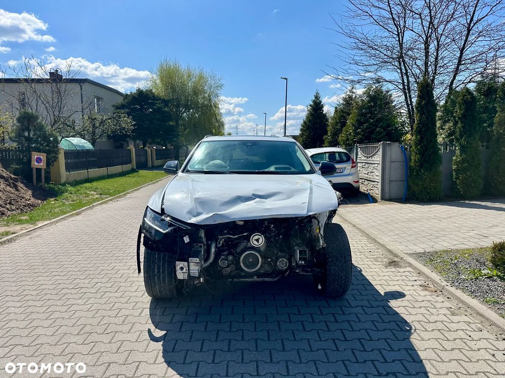 Audi Q8 50 TDI mHEV Quattro Black Edition Tiptronic - 4