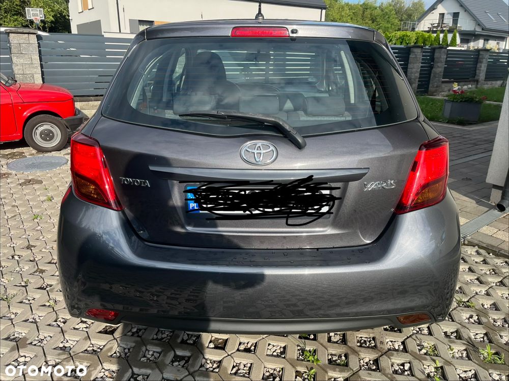 Toyota Yaris 1.0 VVT-i Comfort mit Design-Paket - 7