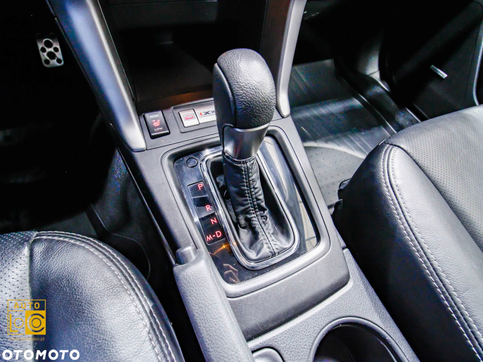 Subaru Forester 2.0XT Platinum Lineartronic - 23