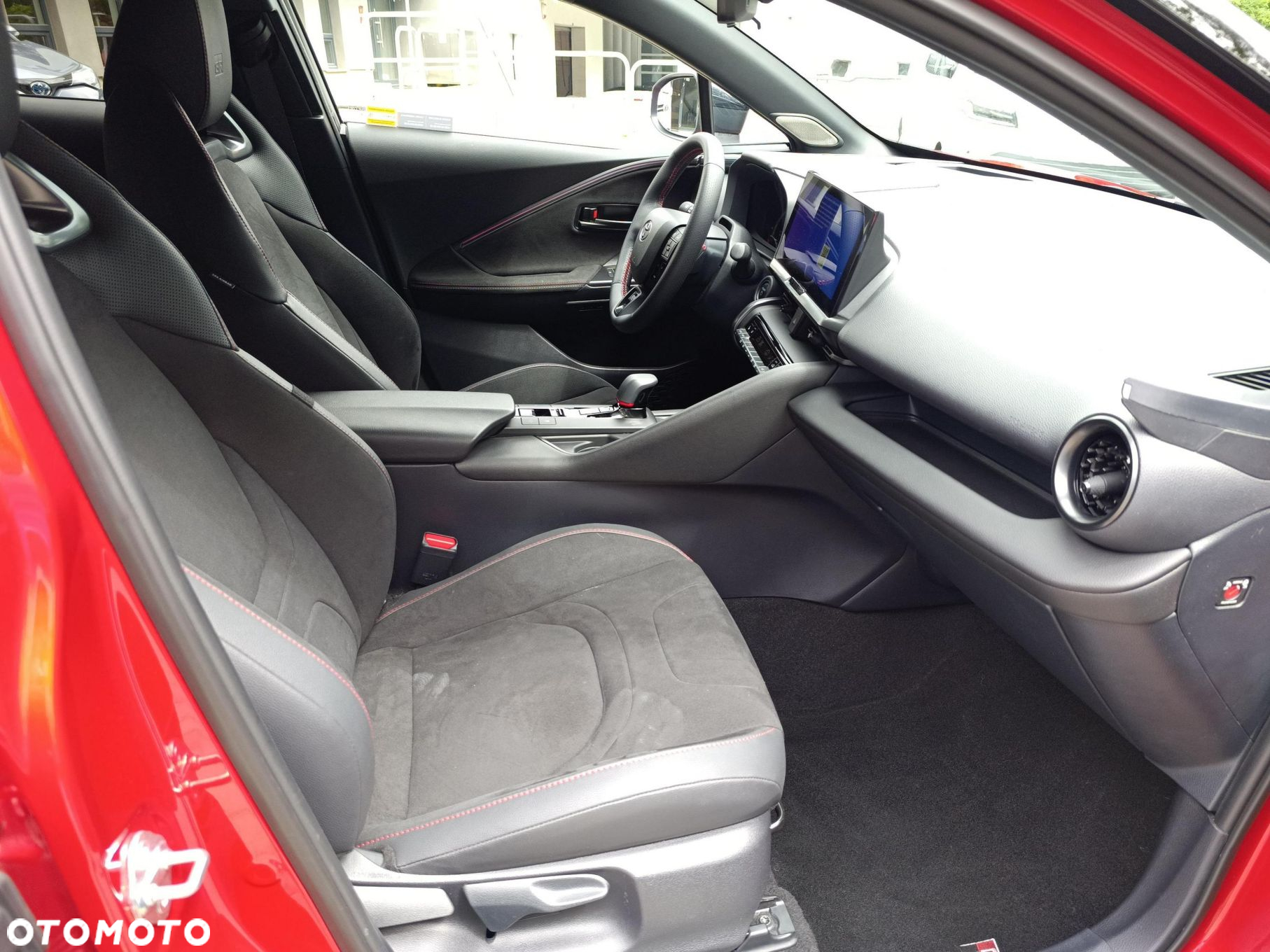 Toyota C-HR - 9