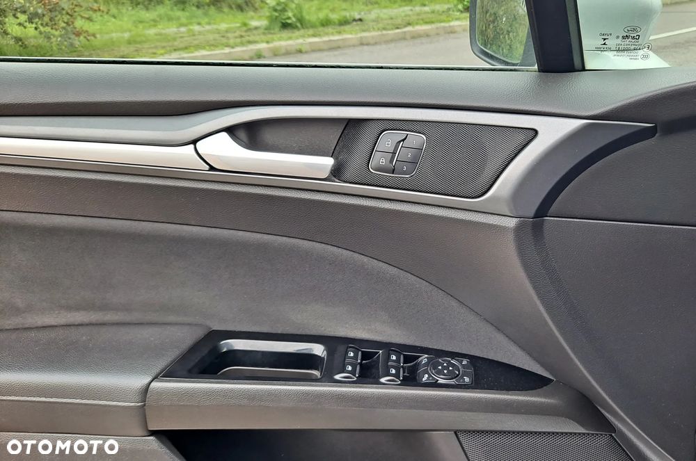 Ford Mondeo 2.0 TDCi Titanium - 8