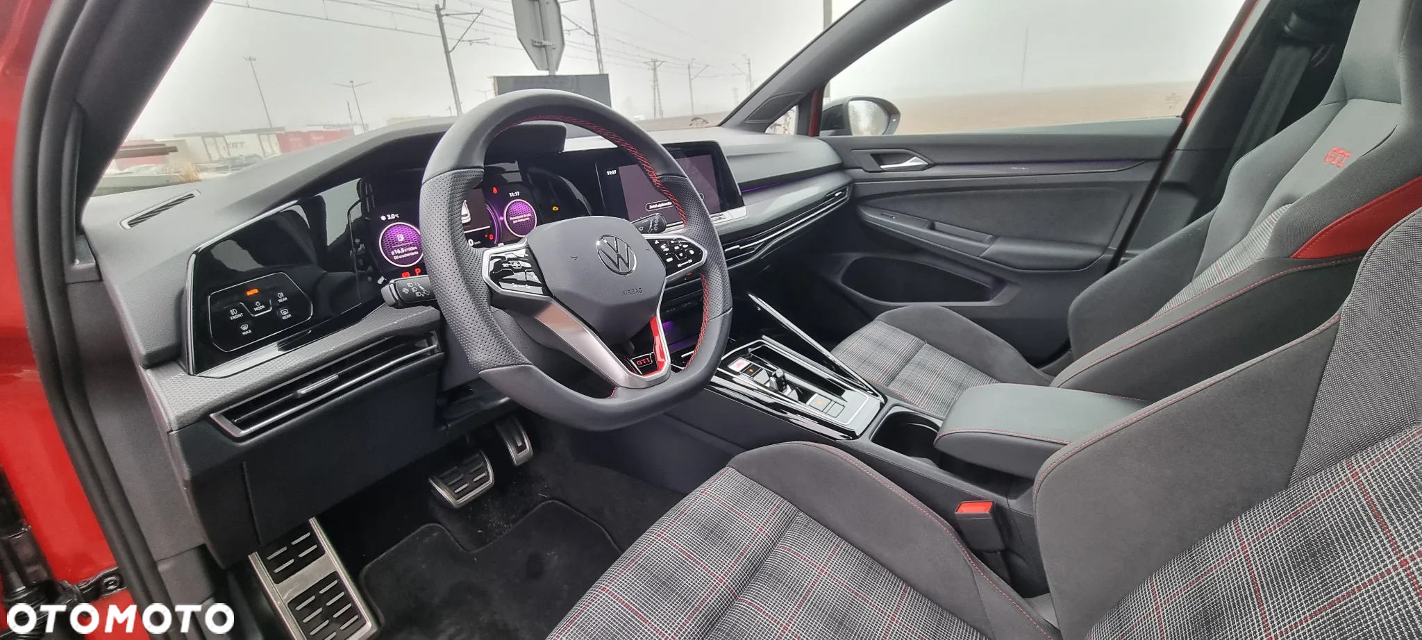 Volkswagen Golf VIII 2.0 TSI GTI DSG - 32
