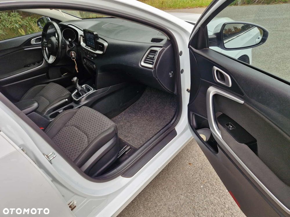 Kia Ceed Cee'd 1.6 CRDi GT Line - 14