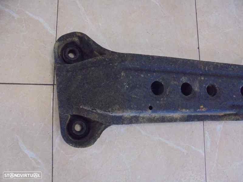 CHARRIOT TRASEIRO MITSUBISHI PAJERO III 2002 - - 2