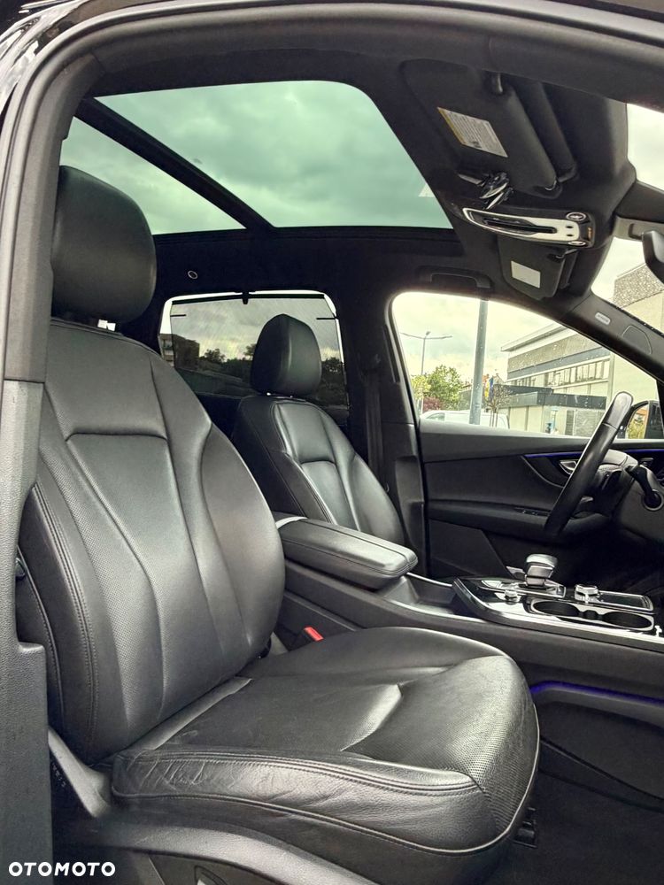 Audi Q7 - 14