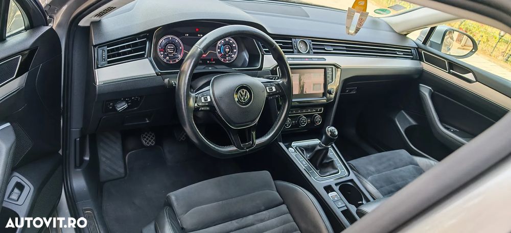 Volkswagen Passat Variant 2.0 TDI Comfortline - 7