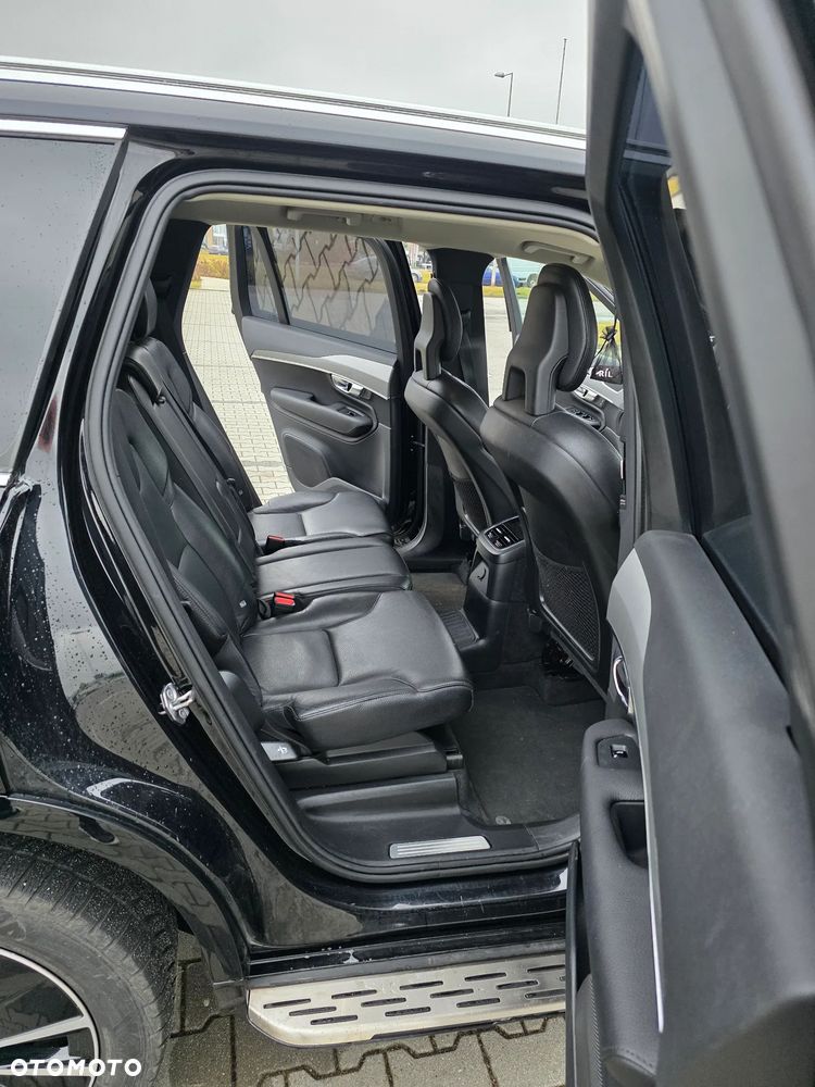 Volvo XC 90 T8 AWD Twin Engine Geartronic Momentum - 8
