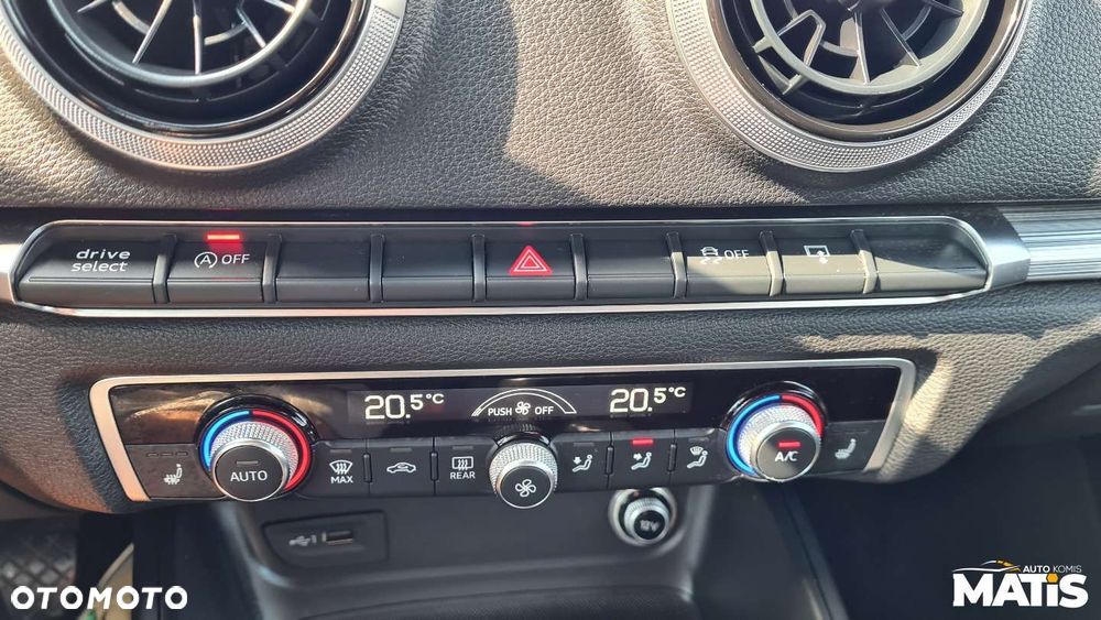 Audi A3 Sportback - 12