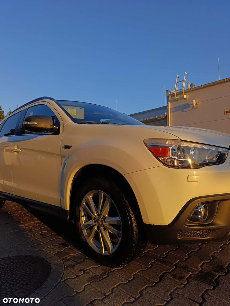 Mitsubishi ASX 1.8 DID Instyle NAVI 4WD AS&G - 3