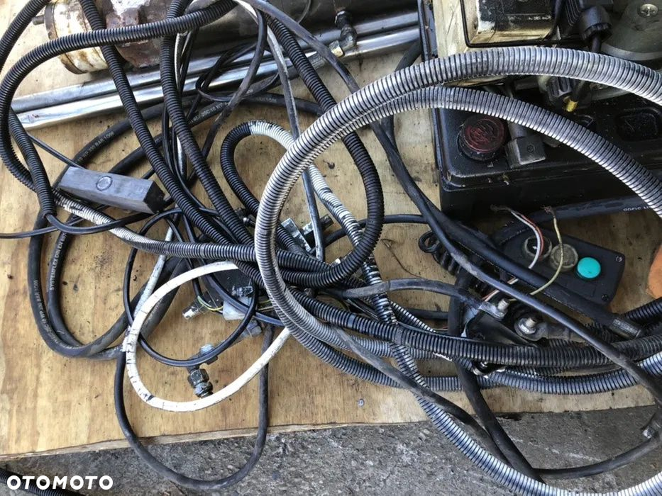 Pompa wywrotu hydrauliczno-elektryczna 24v - 6