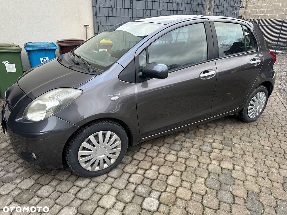 Toyota Yaris 1.33 VVT-i Cool - 10