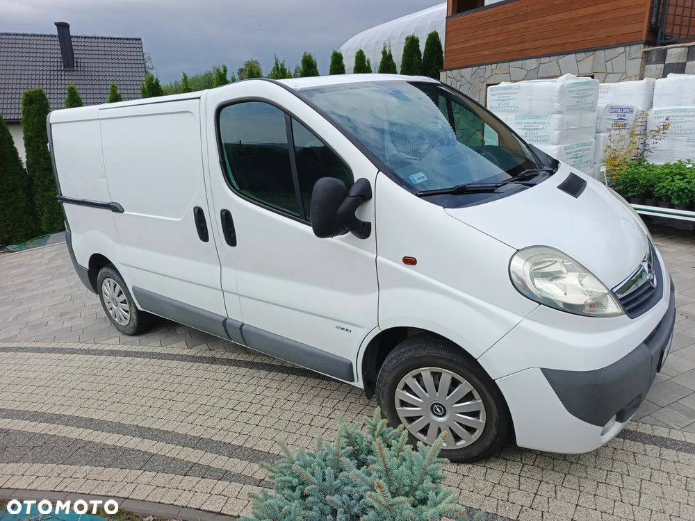 Opel Vivaro - 5