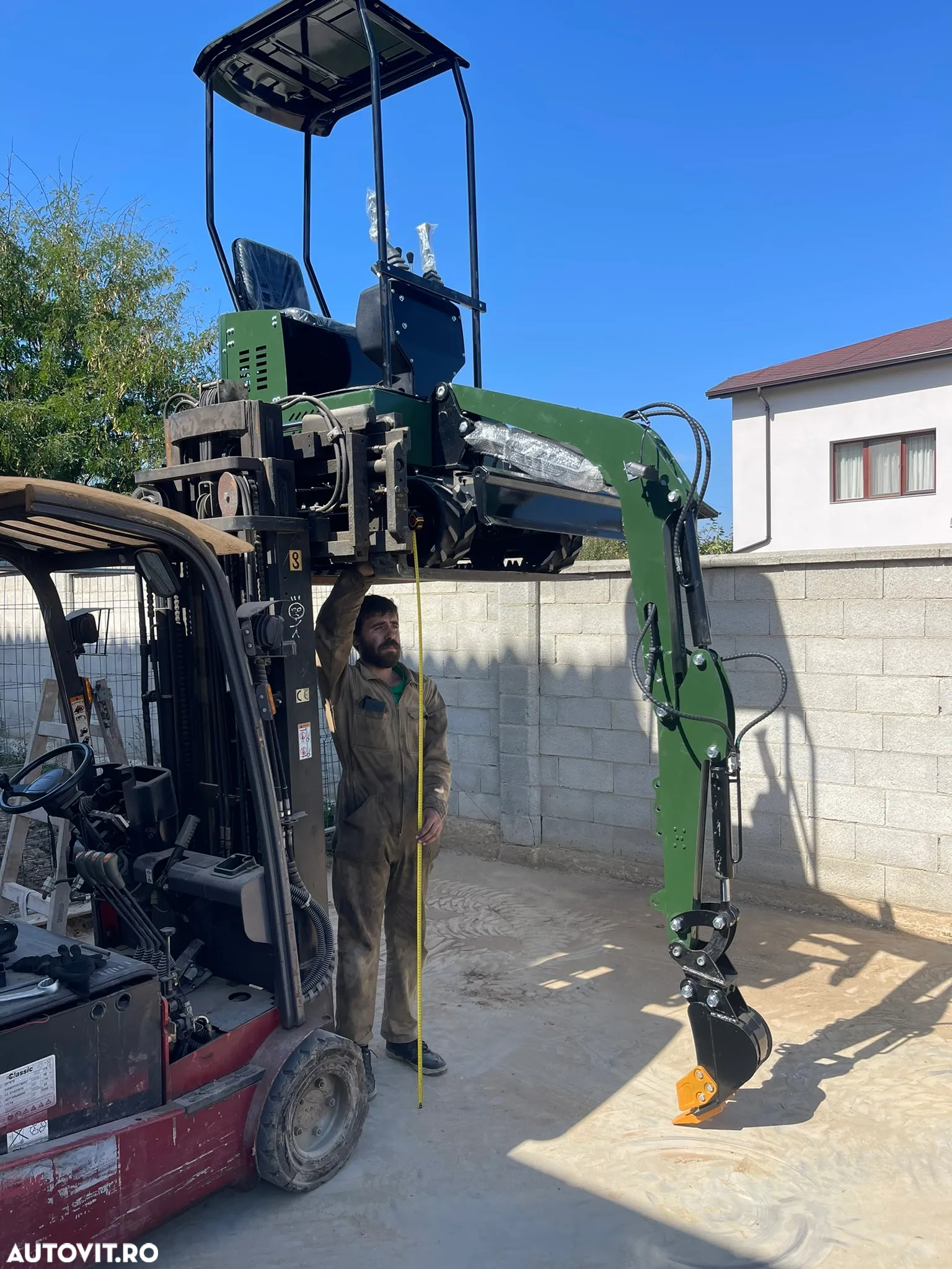 ABG Mini Excavator Muller E1.0 - 10