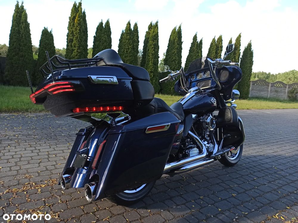 Harley-Davidson Touring Electra Glide - 12