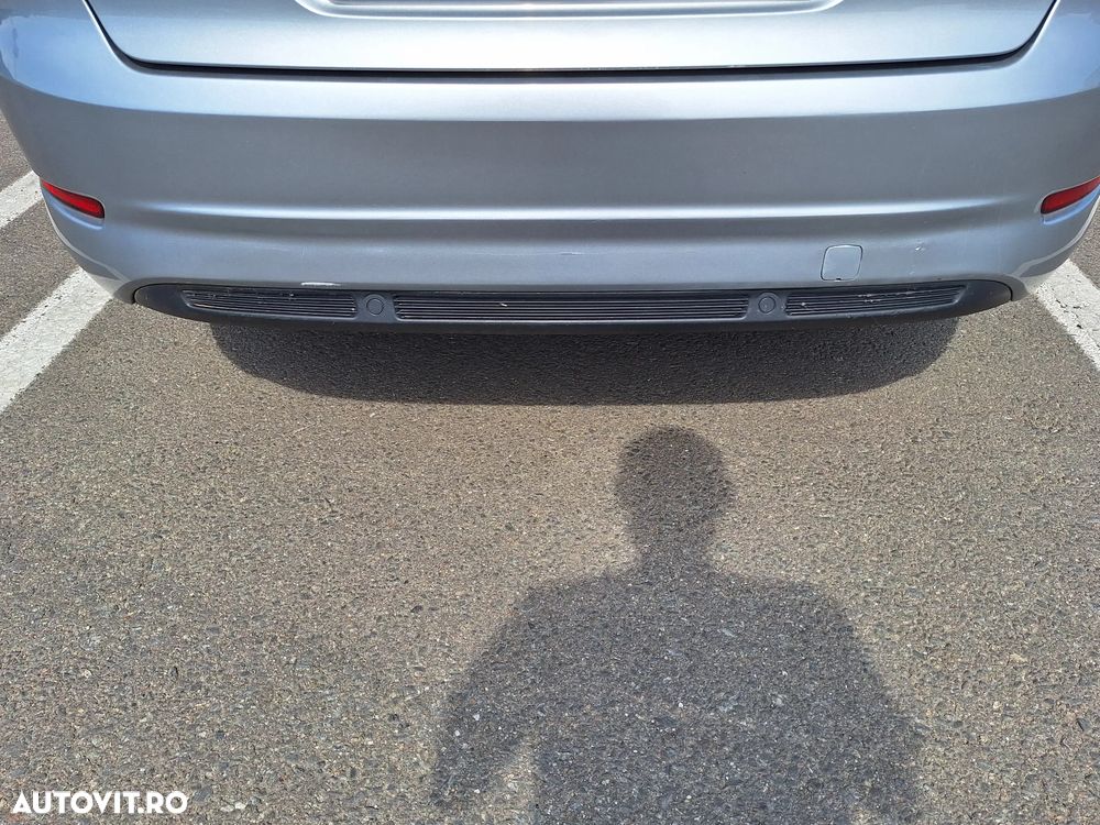 Ford Mondeo - 23