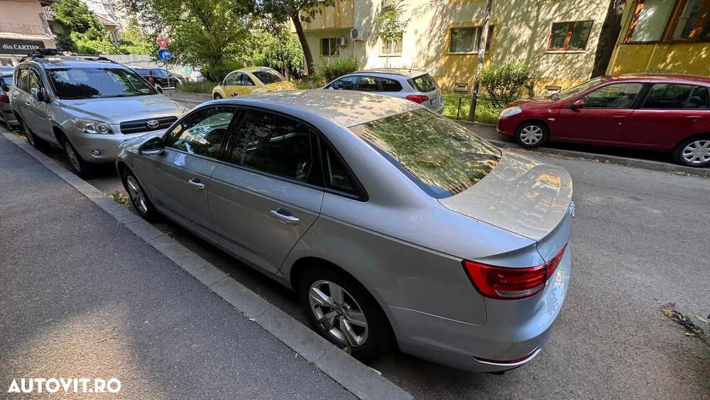 Audi A4 - 4