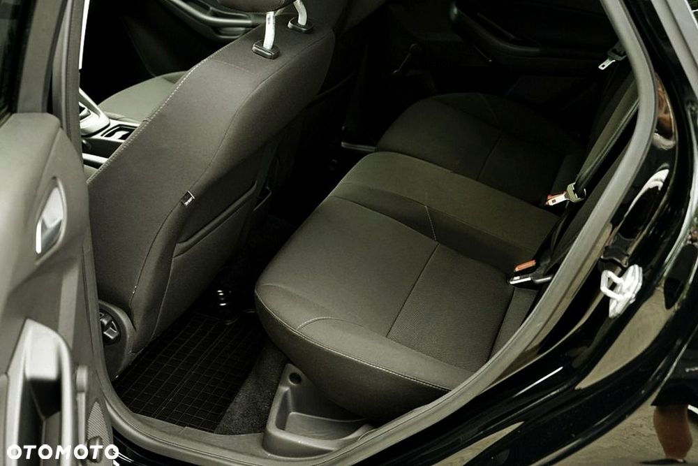 Ford Focus - 18