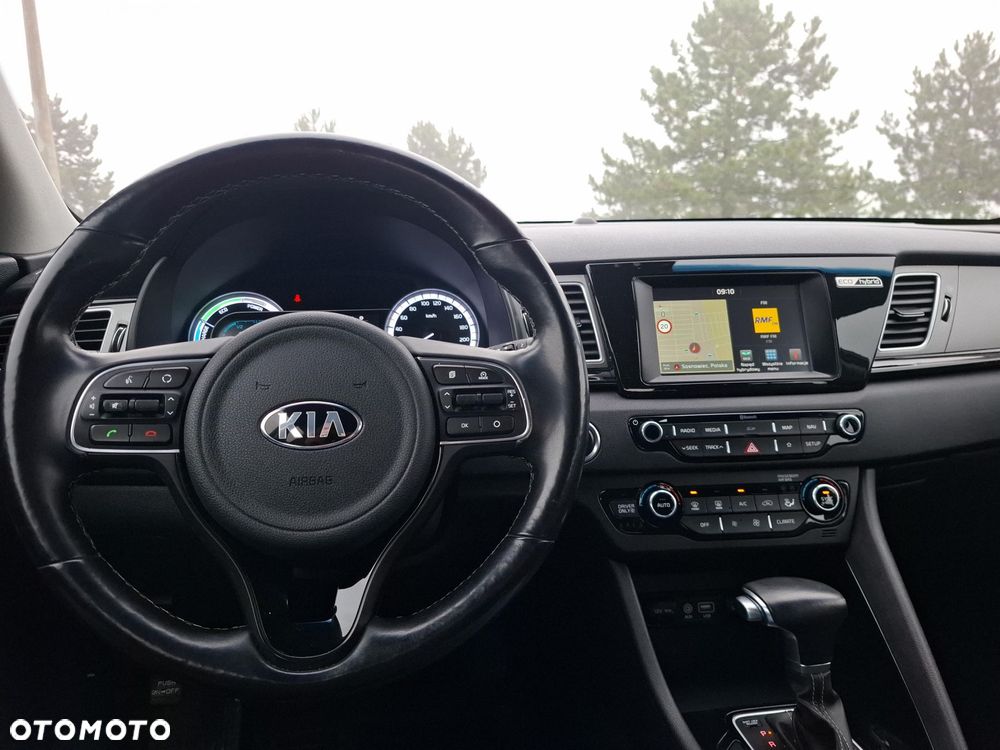 Kia Niro 1.6 GDI Hybrid L - 13
