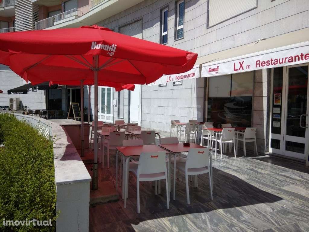 Café / Restaurante em Pleno Funcionamento, Junto à Renault de Telhe... - Grande imagem: 2/21