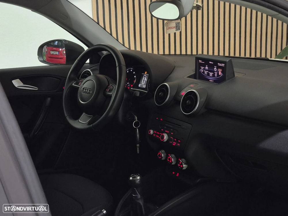 Audi A1 1.2 TFSi Advance - 8