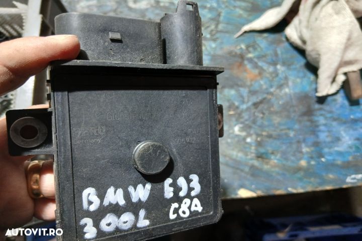 Releu bujii incandescente BMW Seria 3 E90/E91/E92/E93 [2004 - 2010] T - 3