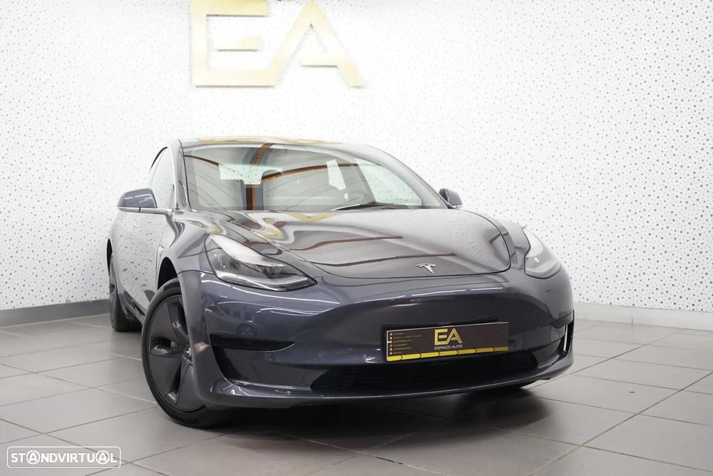 Tesla Model 3 Standard Range Plus RWD - 1