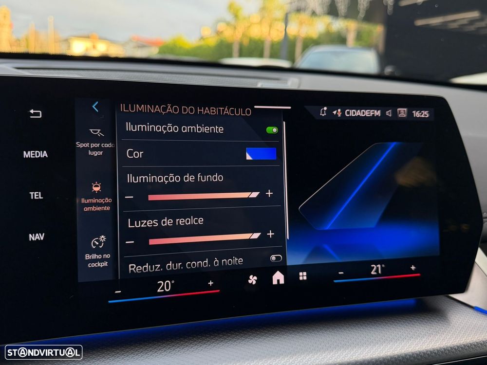 BMW X1 xDrive25e Pack Desportivo M - 40