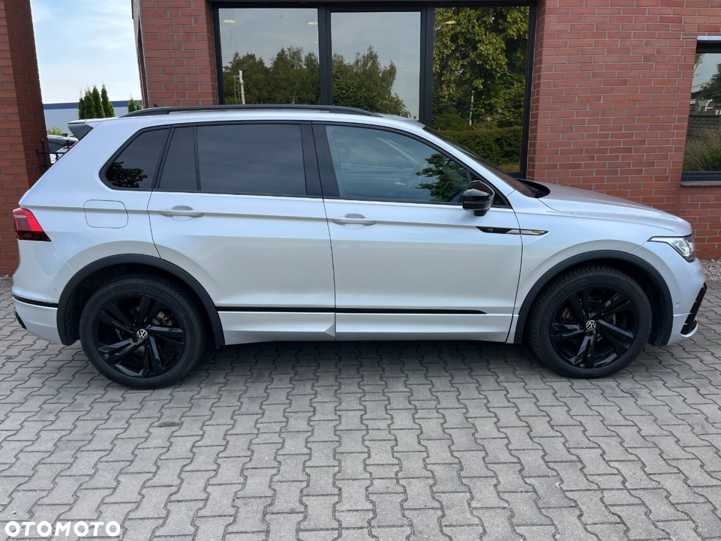 Volkswagen Tiguan 2.0 TDI SCR DSG R-Line - 37