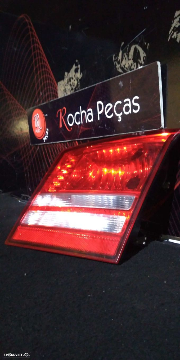 Farolim Stop Direito Mala Dodge Journey - 4