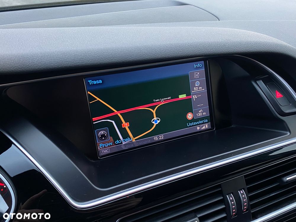 Audi RS4 Avant Standard - 18