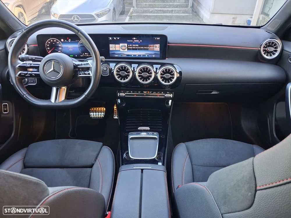 Mercedes-Benz A 250 e AMG Line - 18