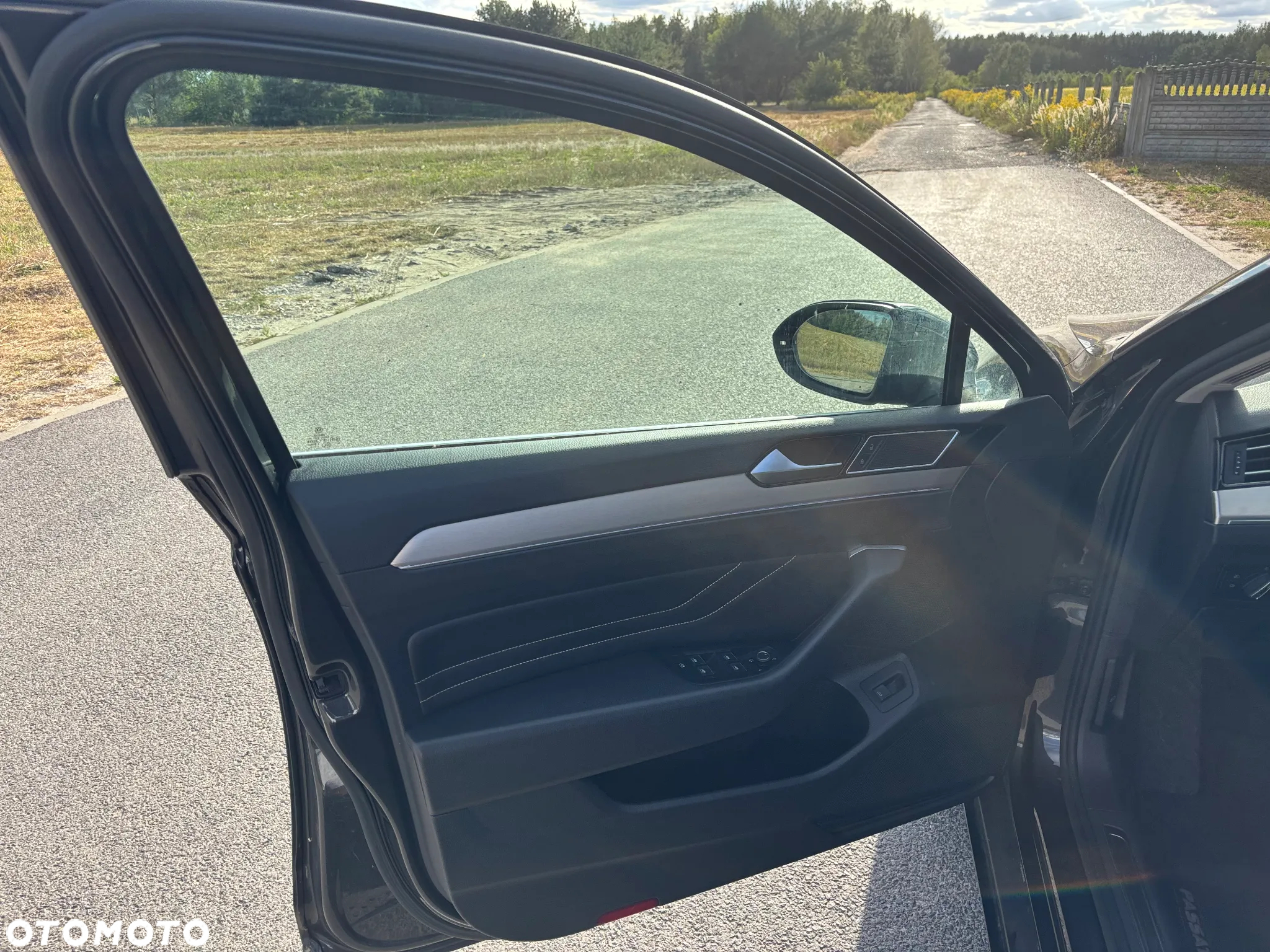 Volkswagen Passat 2.0 TSI Elegance DSG - 9