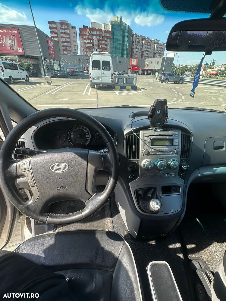 HYUNDAI H-1 2011 — imagine 11