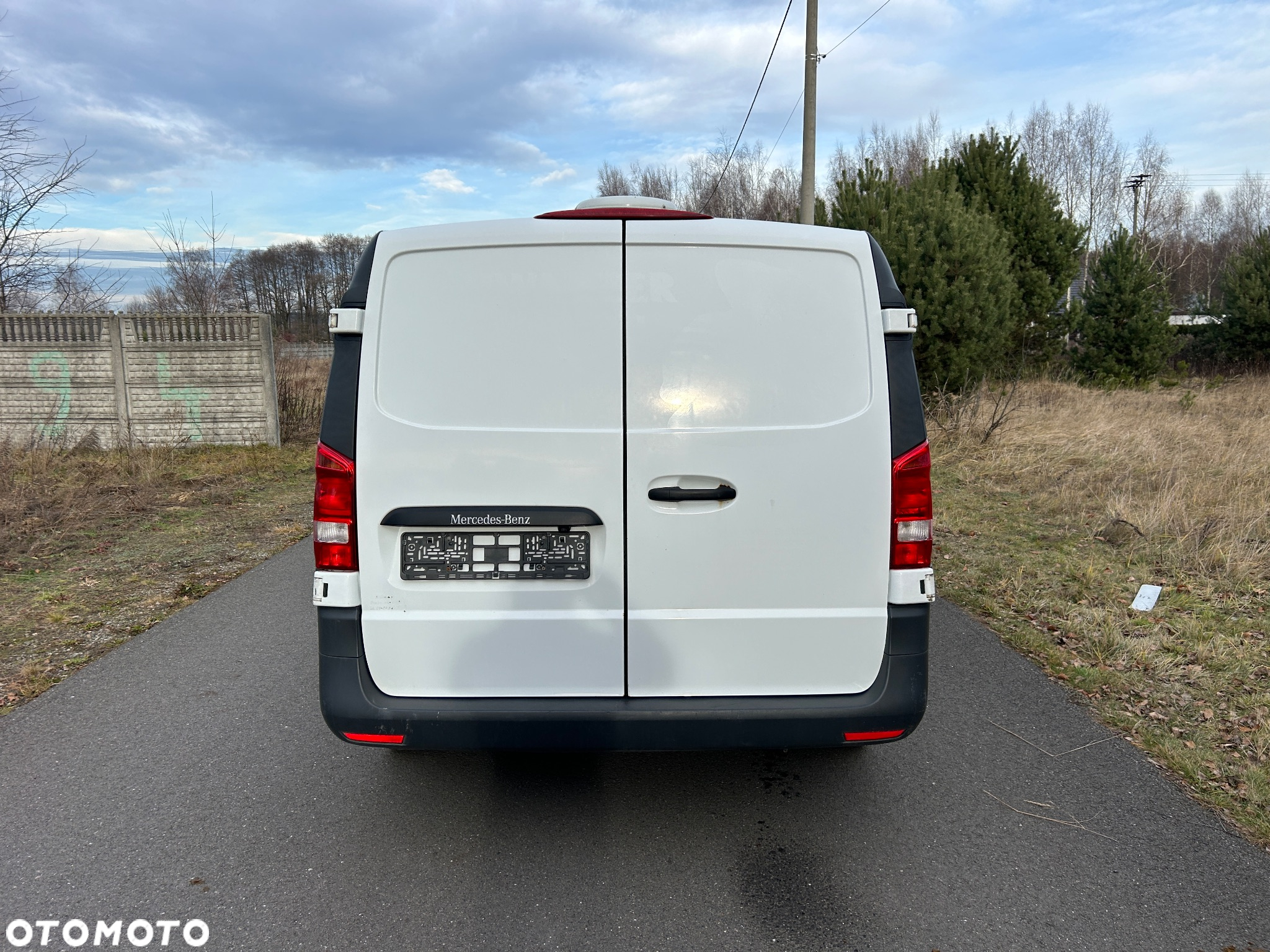 Mercedes-Benz VITO - 10