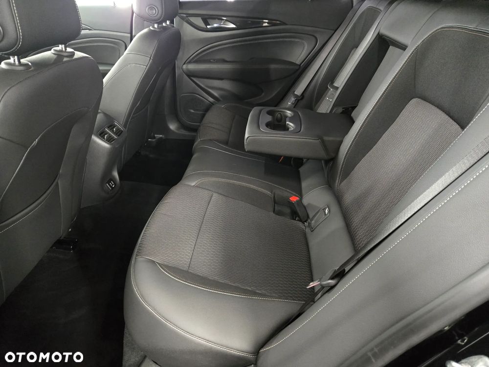 Opel Insignia 2.0 4x4 Ultimate Exclusive - 26