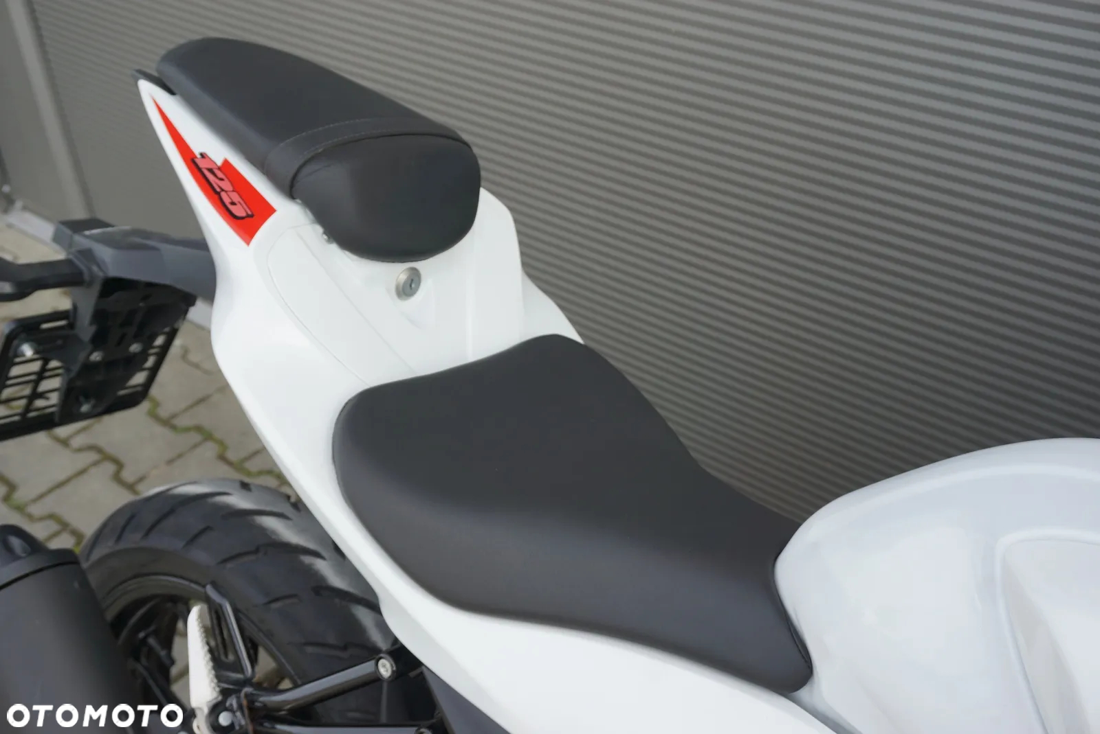 Suzuki GSX-R - 6
