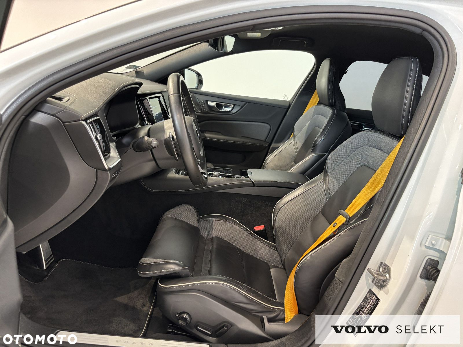 Volvo S60 - 25