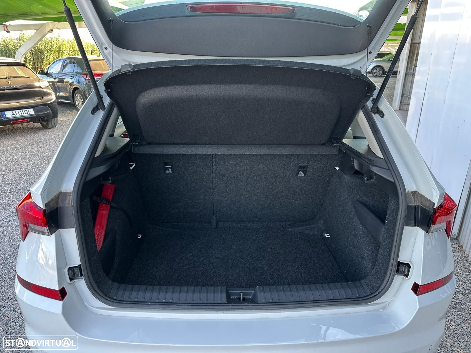 Skoda Kamiq 1.0 TSI DSG - 4