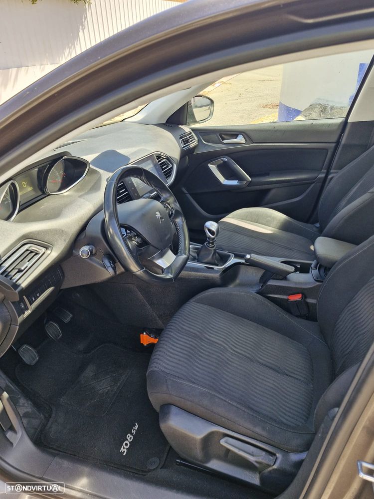 Peugeot 308 SW BlueHDi 120 Stop & Start Active - 15