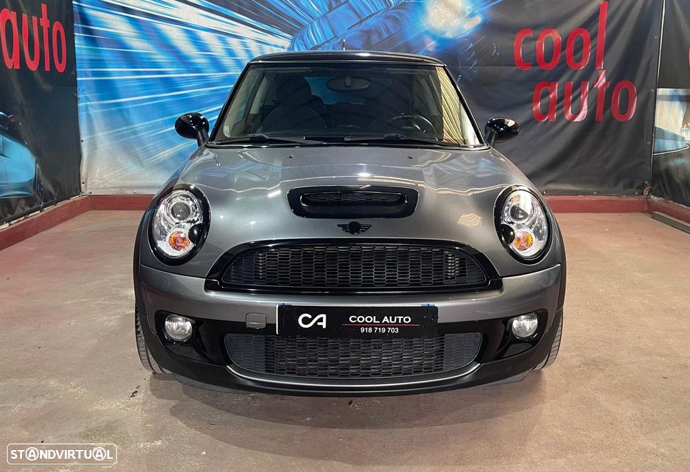 MINI 3 Portas Cooper S - 2