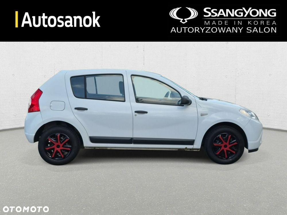 Dacia Sandero - 6