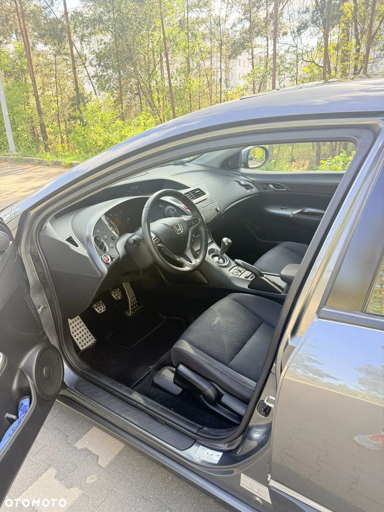 Honda Civic 1.8 Comfort - 6