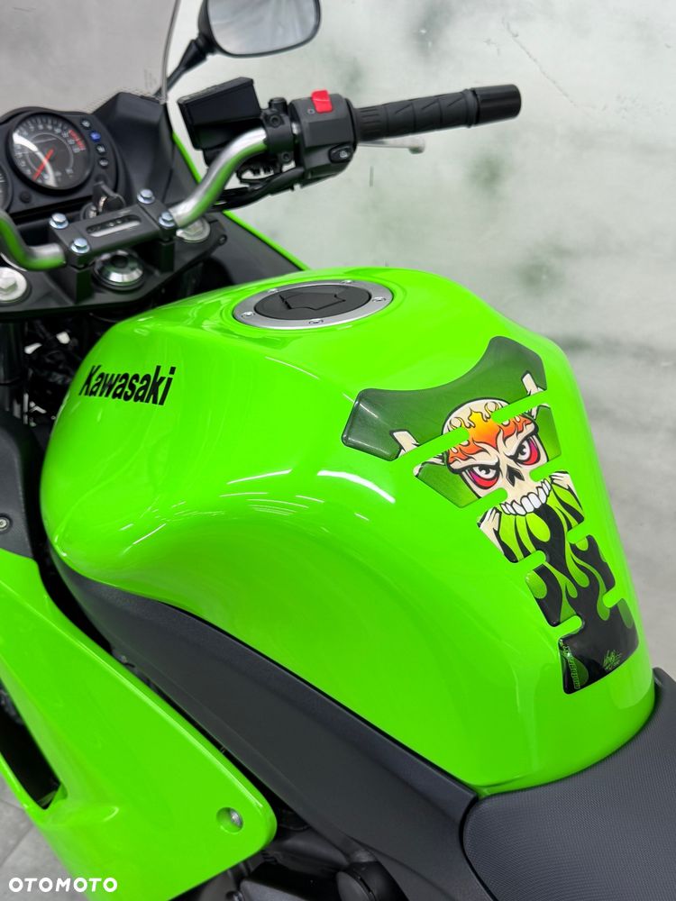 Kawasaki ER - 21