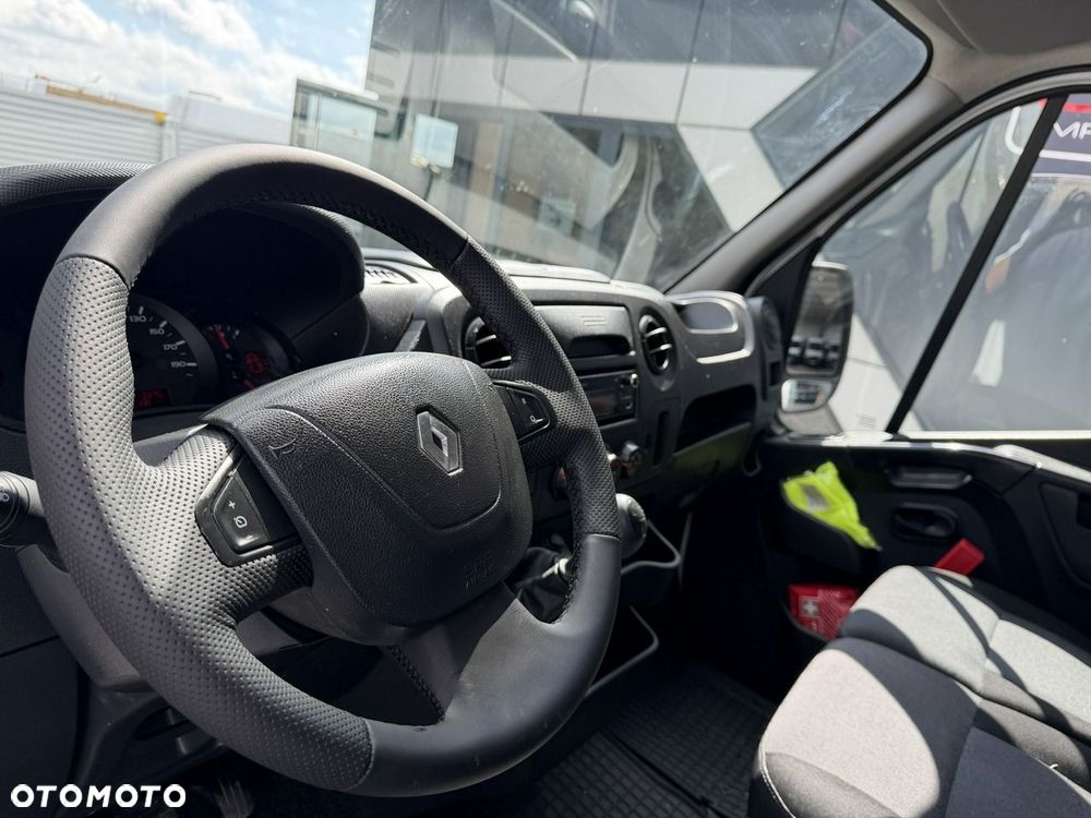 Renault Master - 10