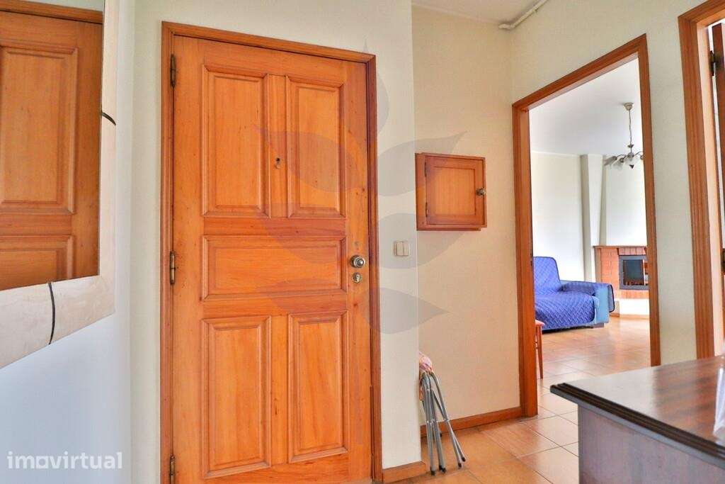 Arrenda-se T2 Nogueira - Mobilado e Equipado - Grande imagem: 4/28